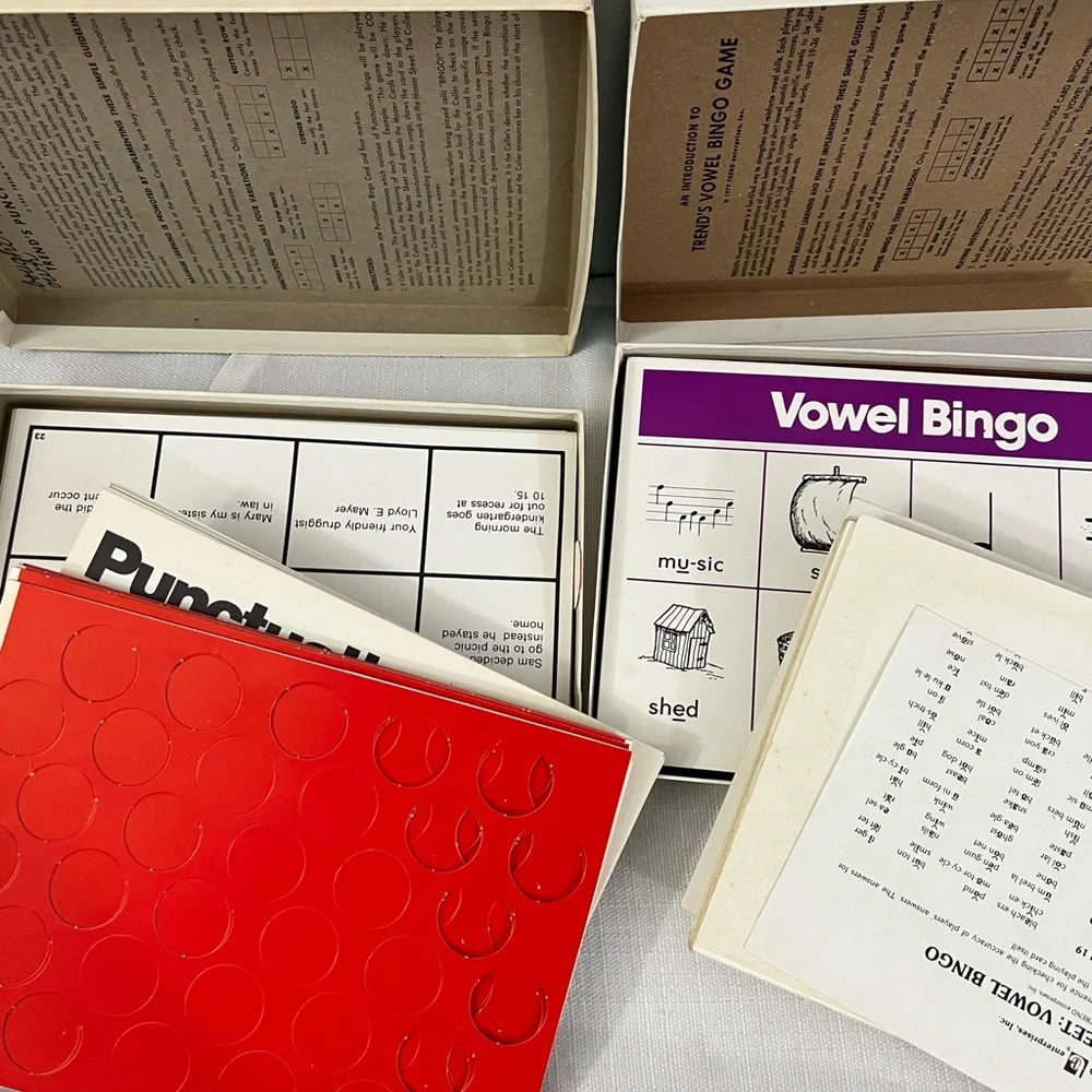 Vintage Punctuation and vowel bingo‎ game
